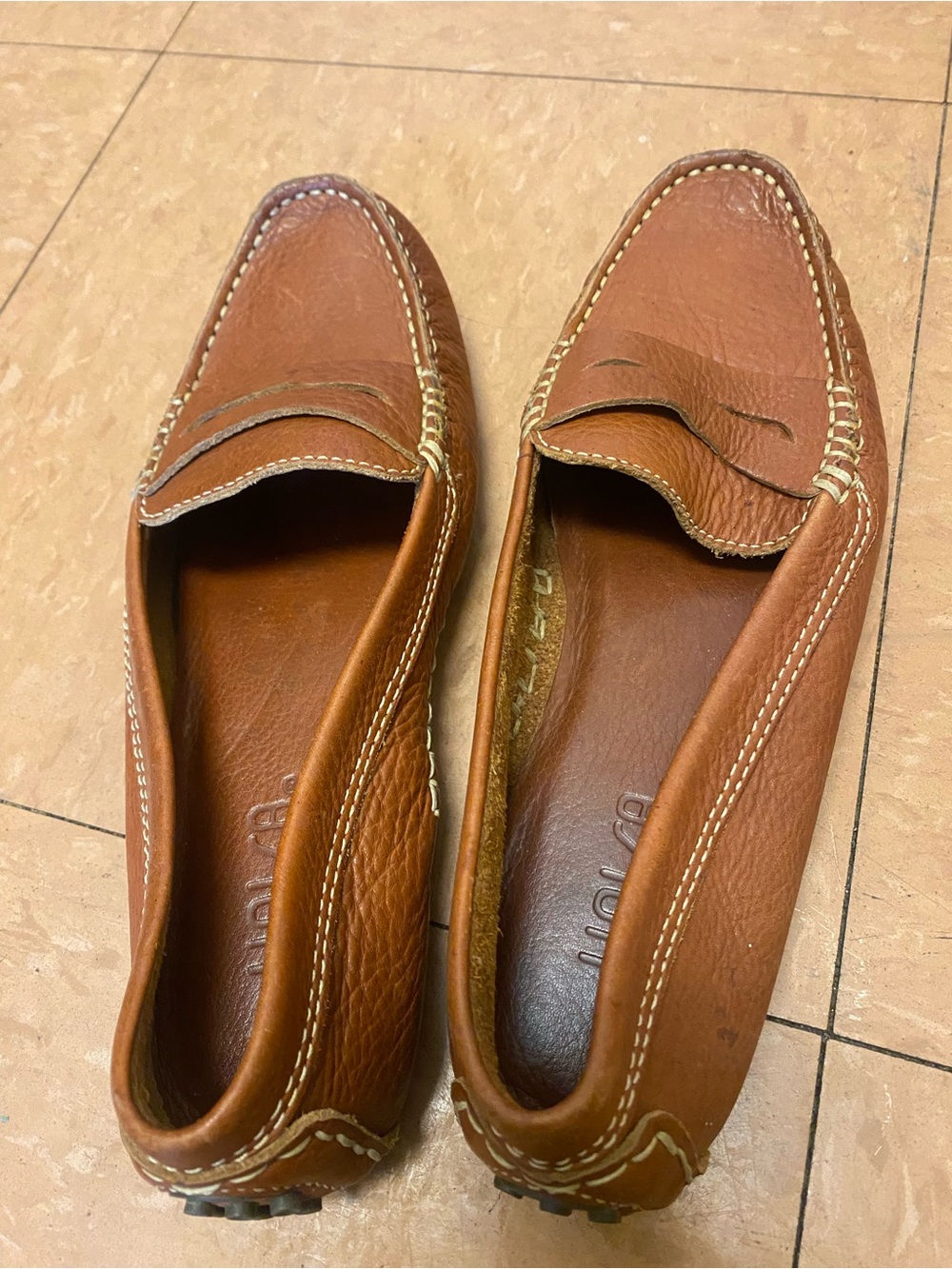 Unisa woman 9B Brown Leather Penny Loafers